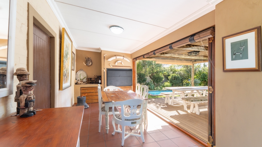4 Bedroom Property for Sale in Bettys Bay Western Cape